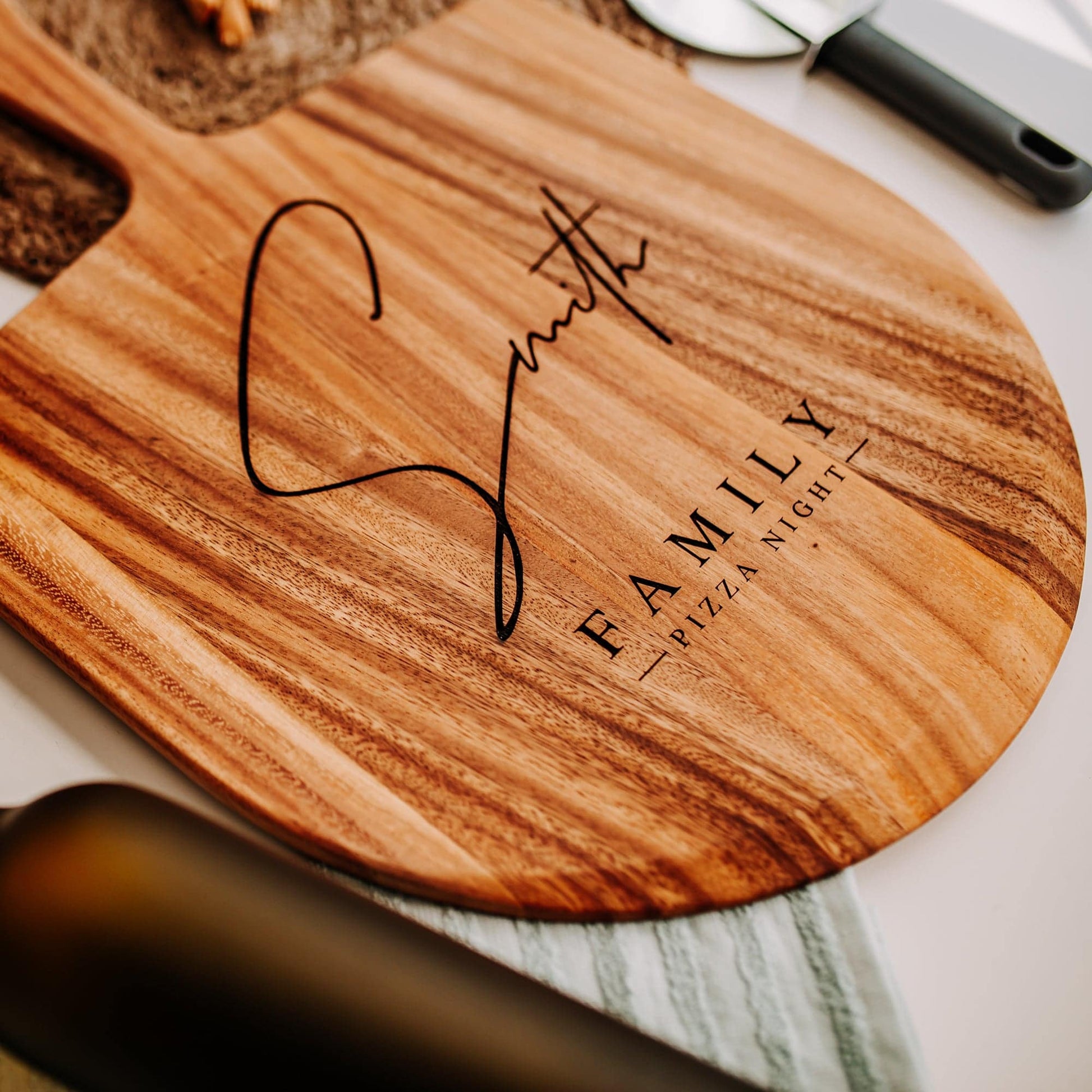 Personalized Family Name Pizza Peel for Memorable Pizza Nights - Willow and Mist Gifts